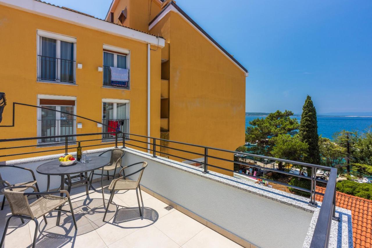 Luxury Apartments Lovorka 3 & 4***/**** Selce Eksteriør billede